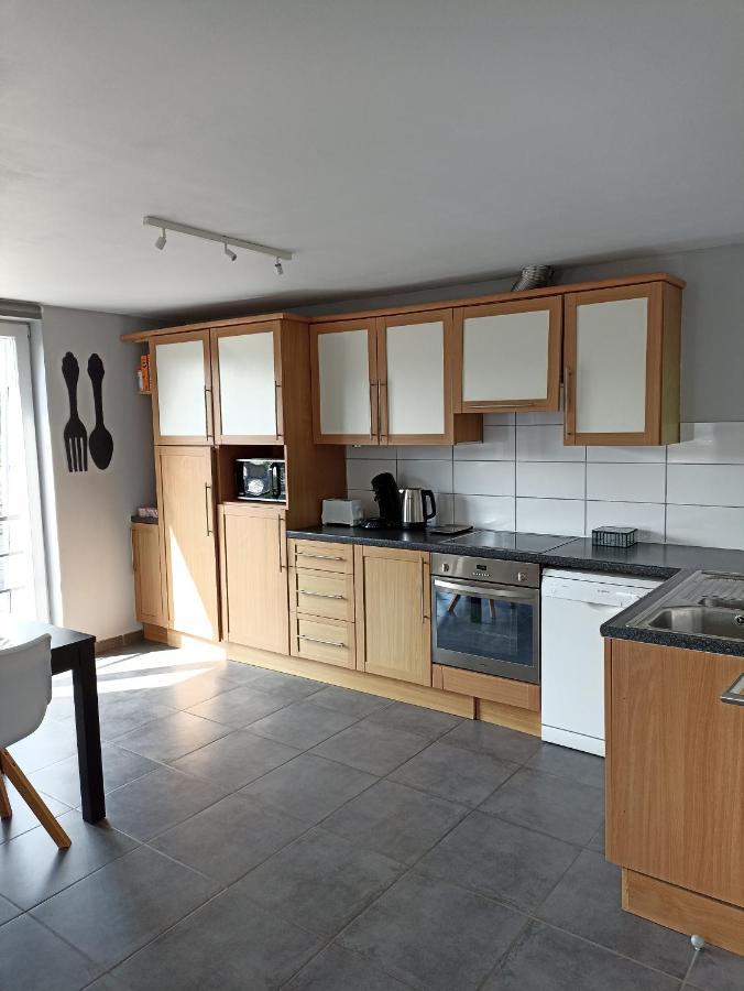 Loft Paisible Sur Les Hauteurs Du Centre Ville Spa Exterior foto