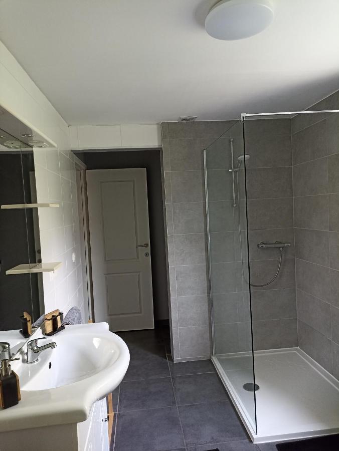Loft Paisible Sur Les Hauteurs Du Centre Ville Spa Exterior foto